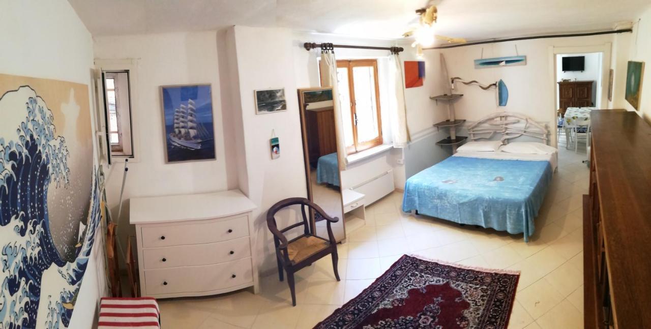 APPARTAMENTO CON GIARDINO, TERRAZZO e GARAGE A DUE PASSI DAL MARE e DALLE CINQUETERRE LT-0486 Levanto Esterno foto